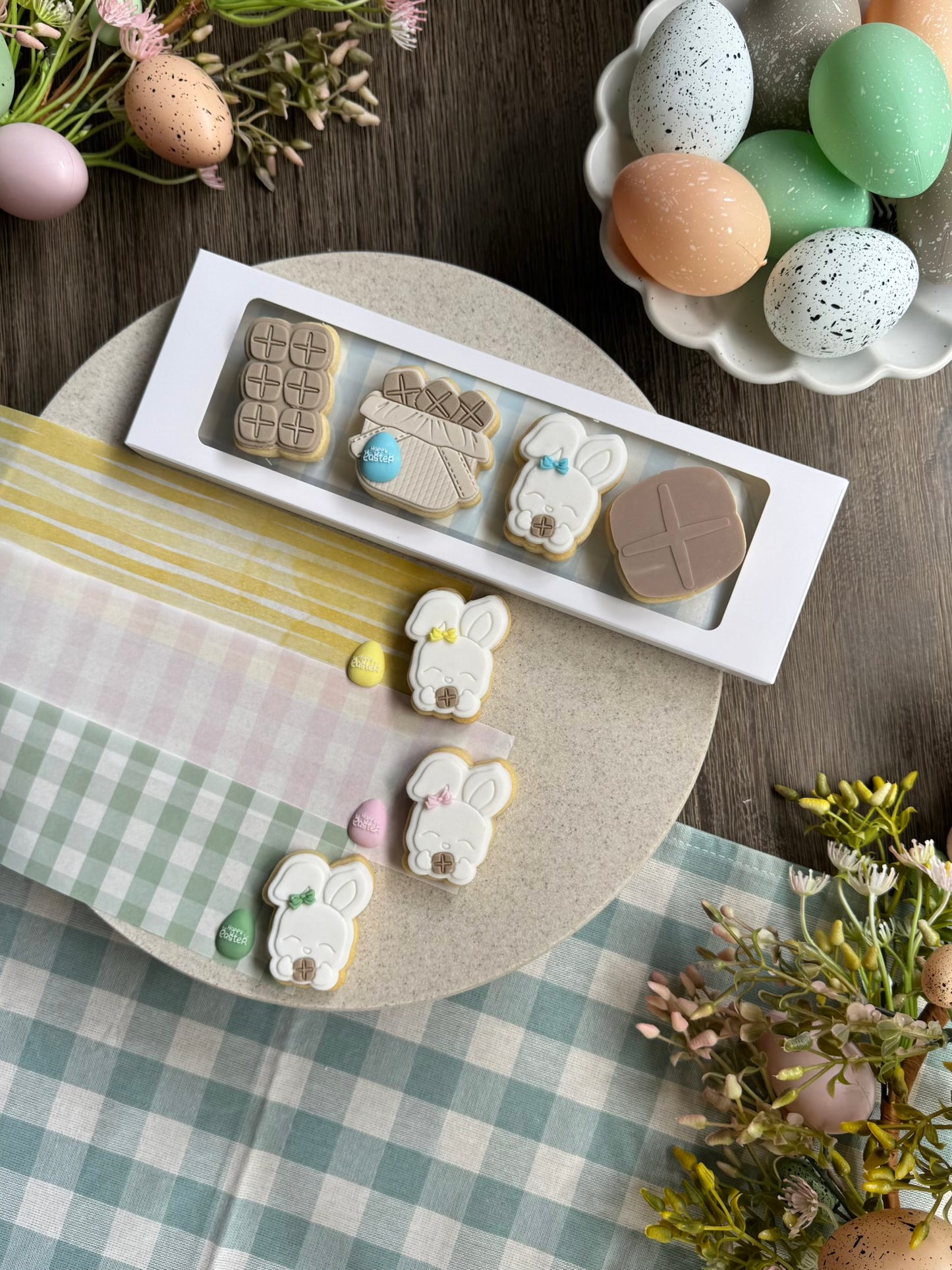 Hot Cross Bun boxed minis