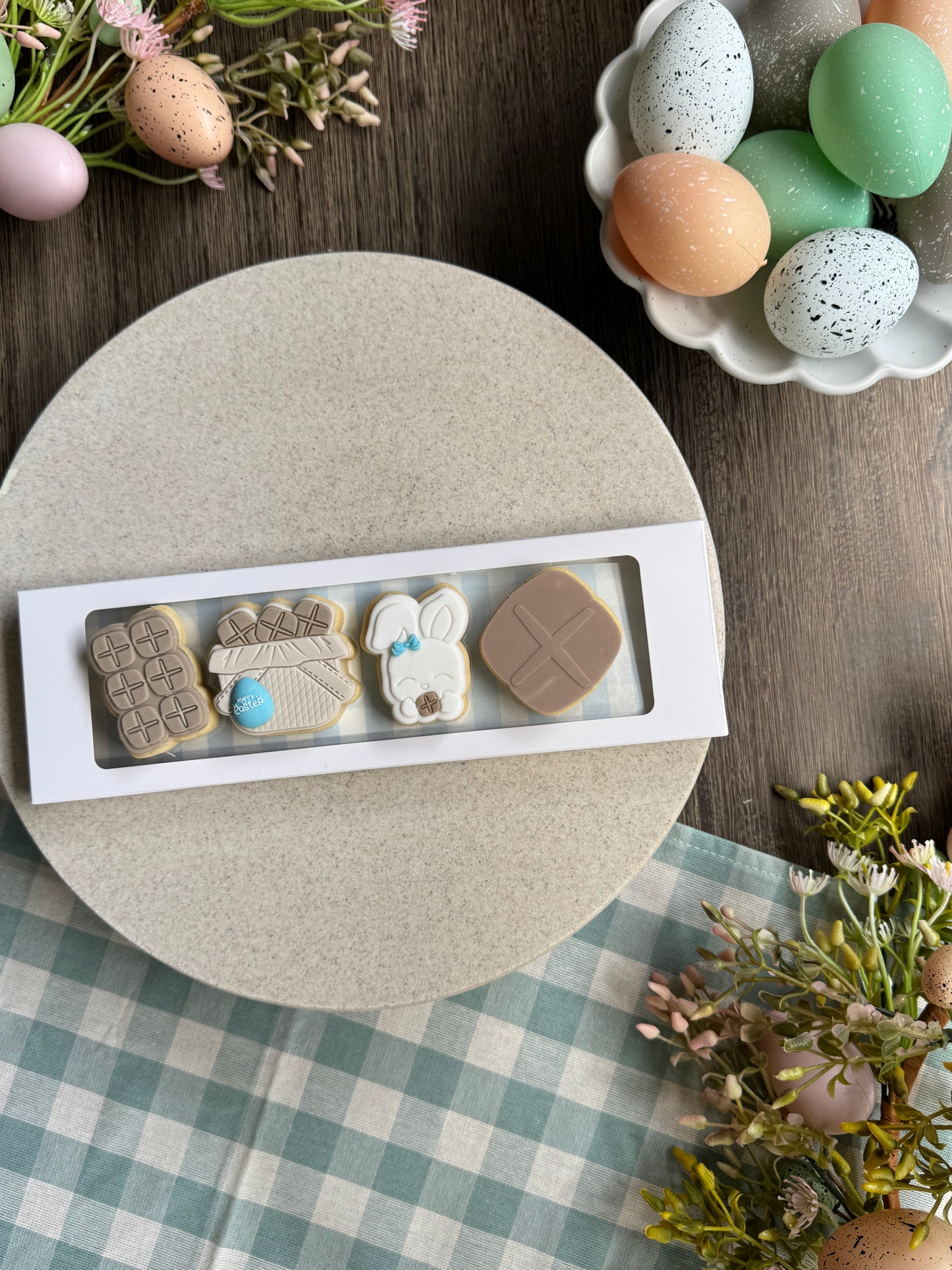 Hot Cross Bun boxed minis