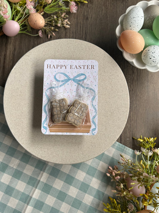 Hot Cross Buns minis on crate backer card