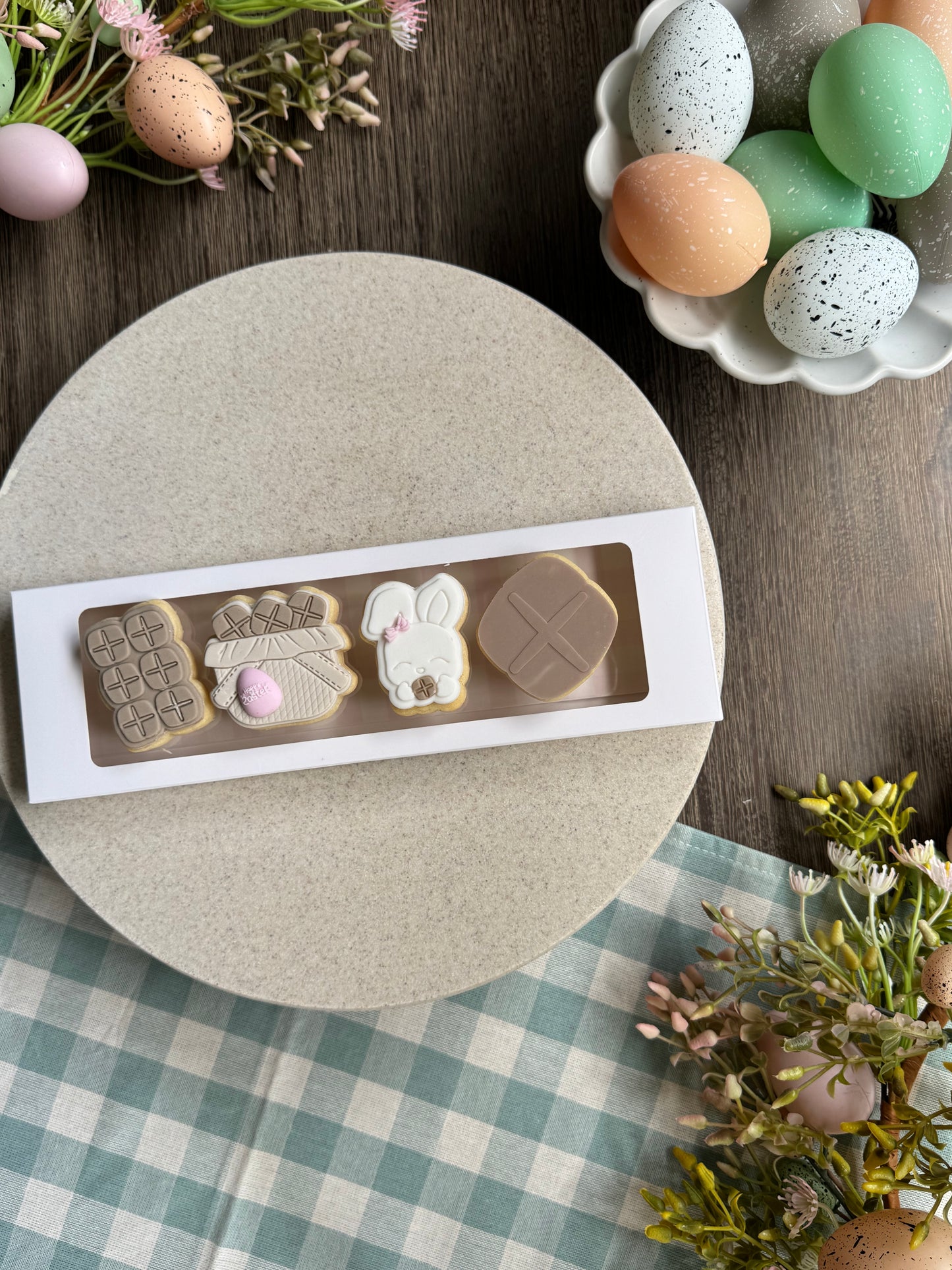 Hot Cross Bun boxed minis