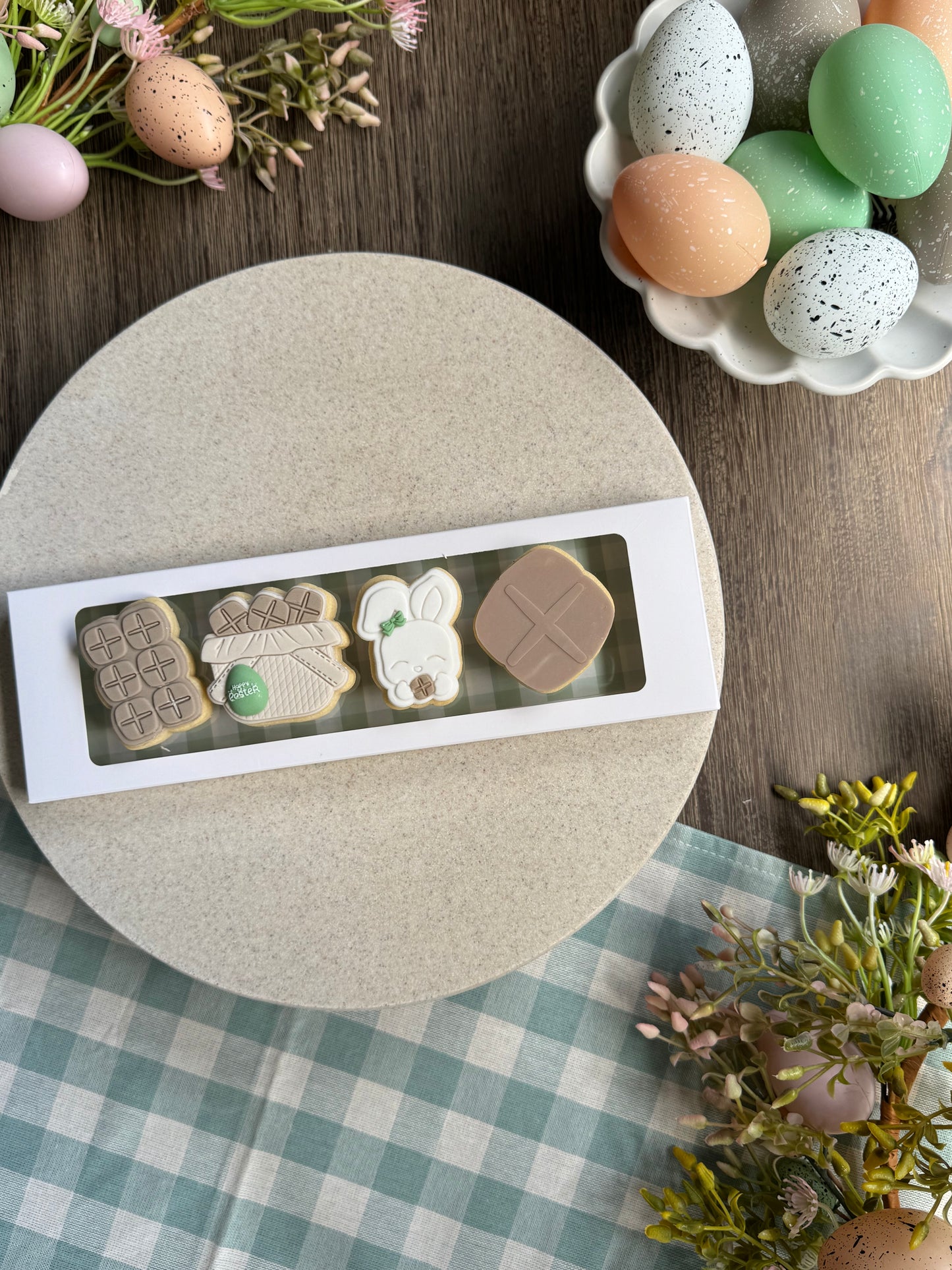 Hot Cross Bun boxed minis